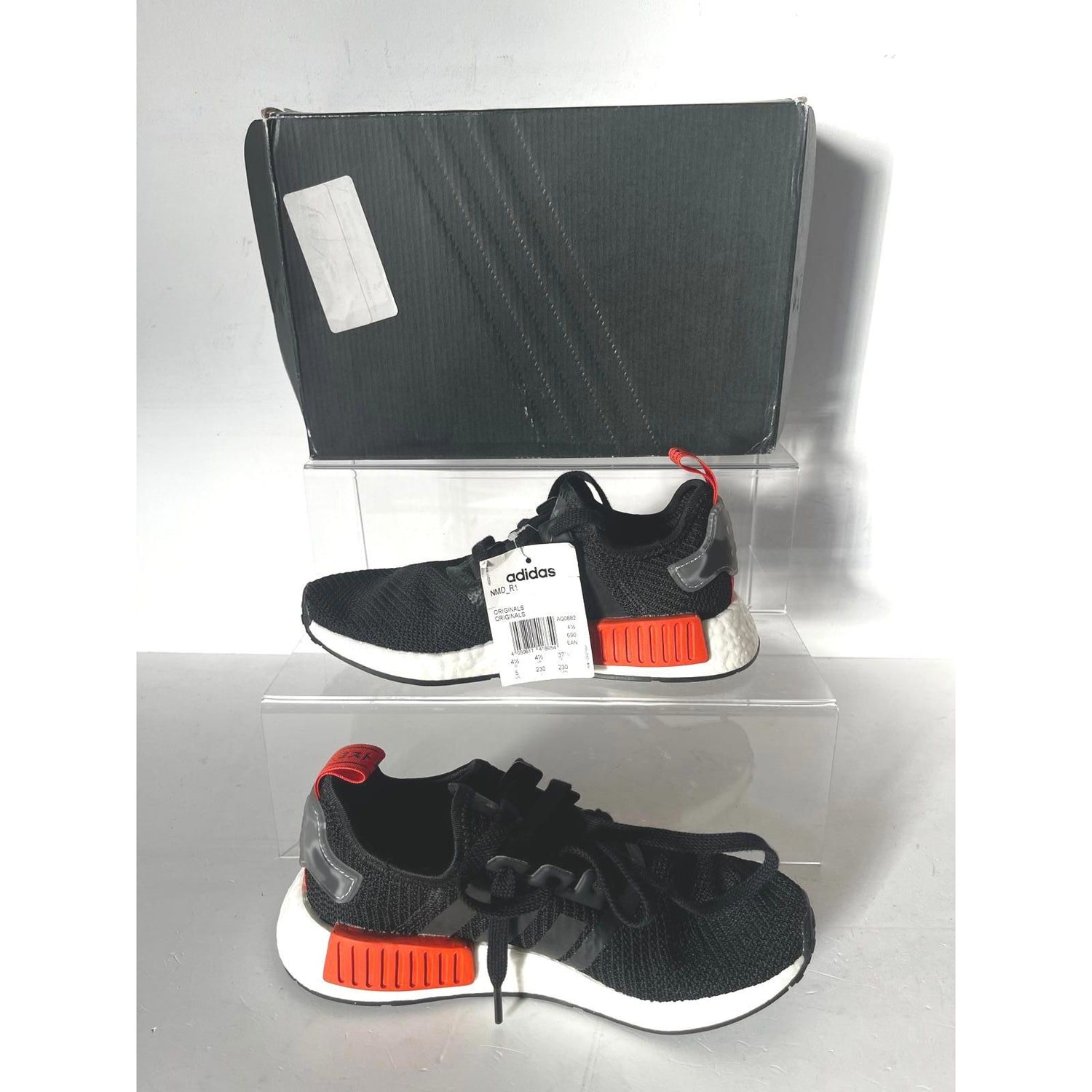 Adidas Originals Womens NMD_R1 Trainers RRP £130 UK Size 4.5